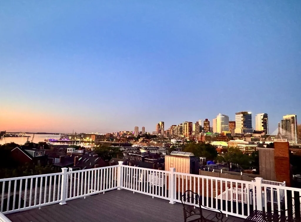 4 Monument Sq, Charlestown