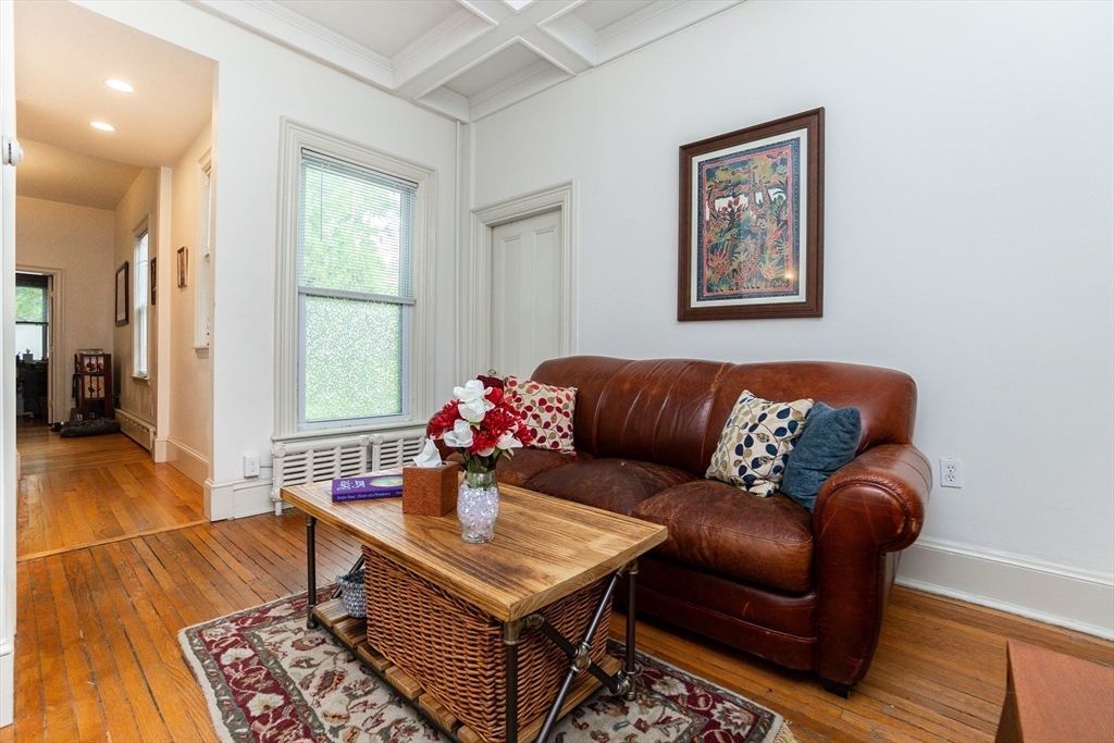 101 Central Ave, Newtonville