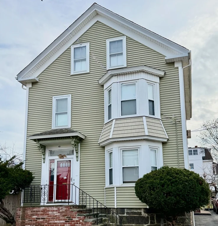 43 Aborn St, Peabody