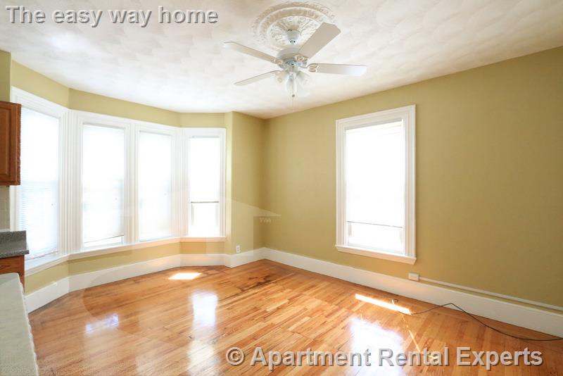 58 Vinal Ave, Prospect Hill