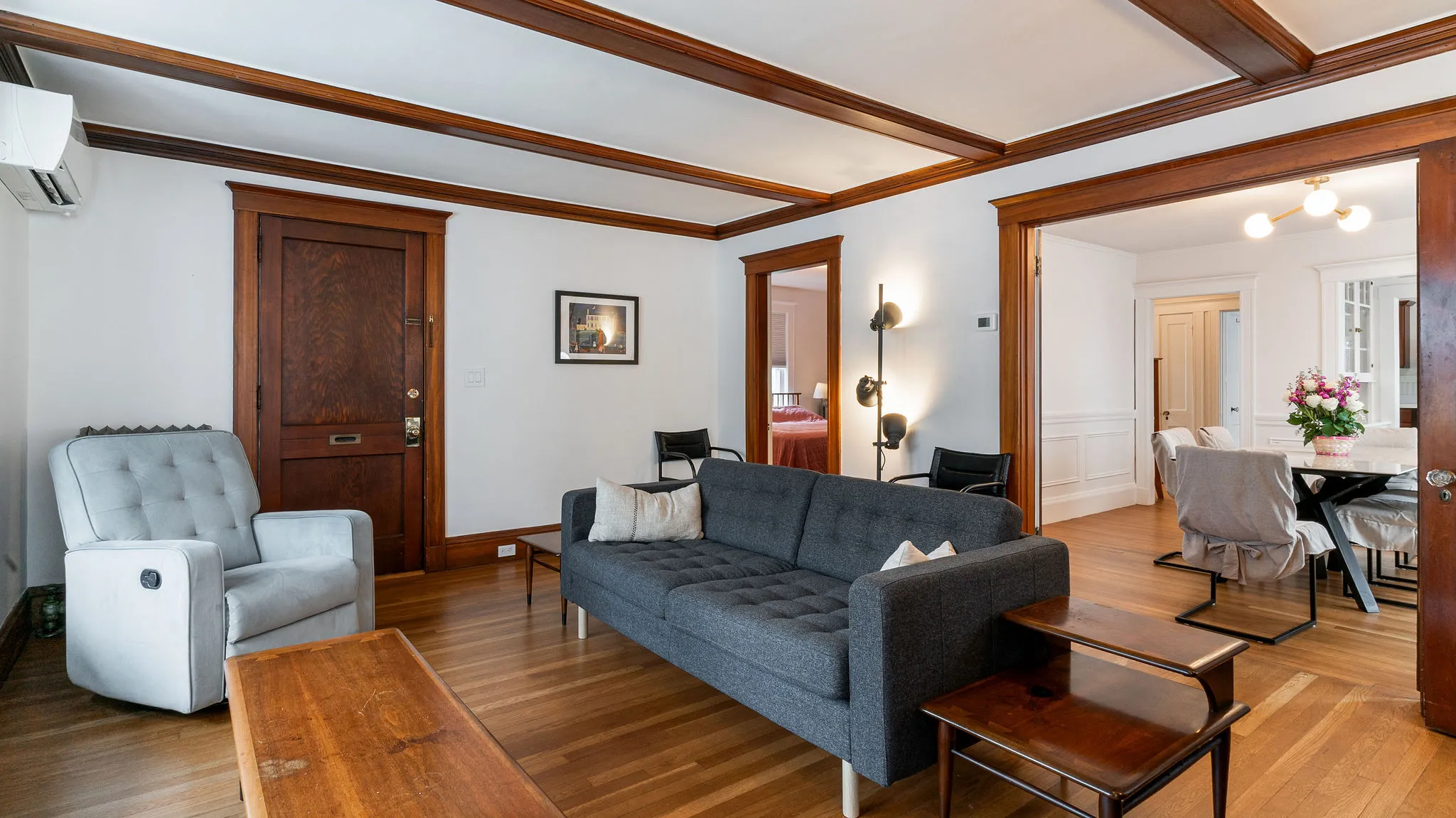 19 Holden Rd, Belmont