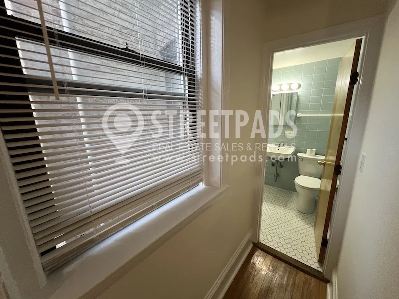 1315 Commonwealth Ave, Allston