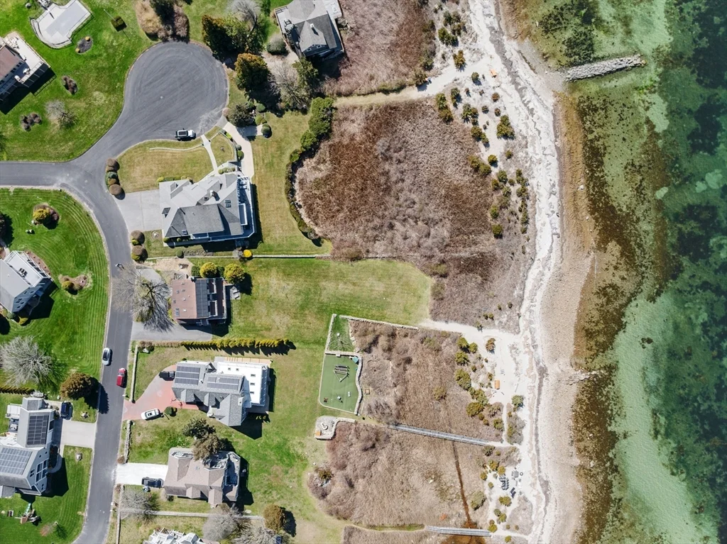 2 Windward Way, Sconticut Neck