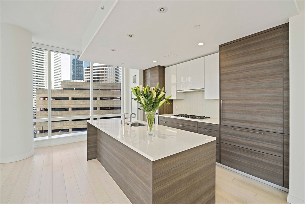 1 Franklin St, Midtown