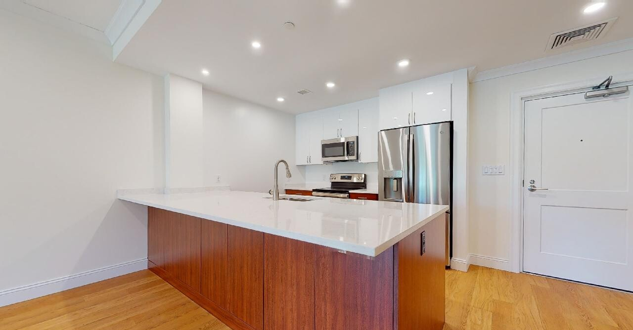 201 Sherman Rd, Chestnut Hill