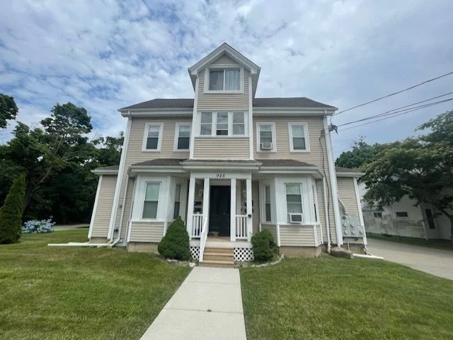 928 Main St, South Weymouth