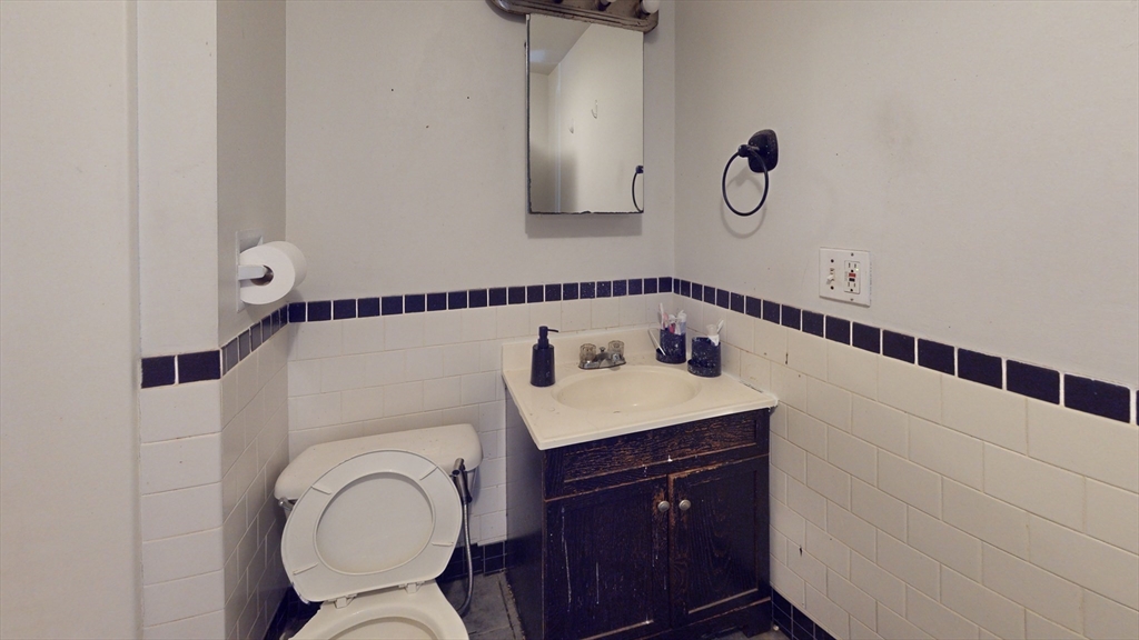 36 Mozart, Jamaica Plain