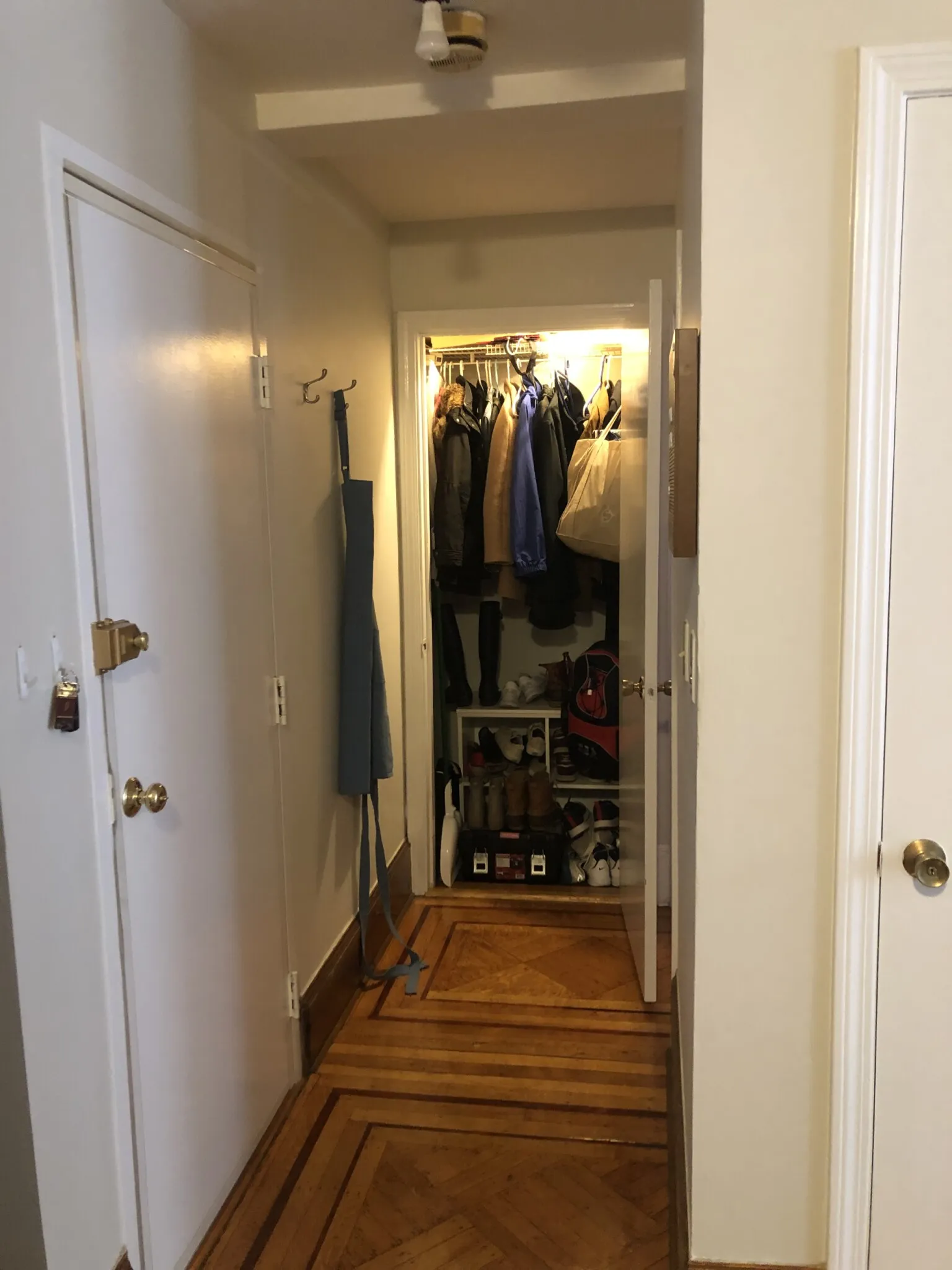 33 Bay State Rd, Fenway