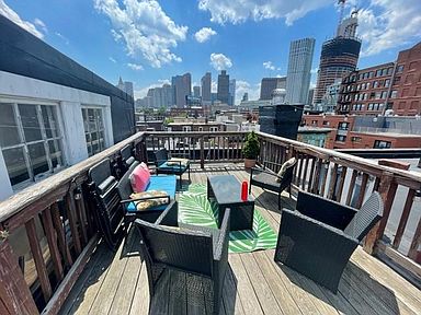 3 bed, 1.5 bath apartment for rent at 17 Thacher St Unit 4, North End — photo 22 of 22