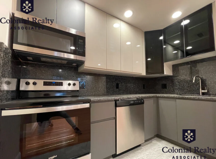 1801 Beacon St, Brookline