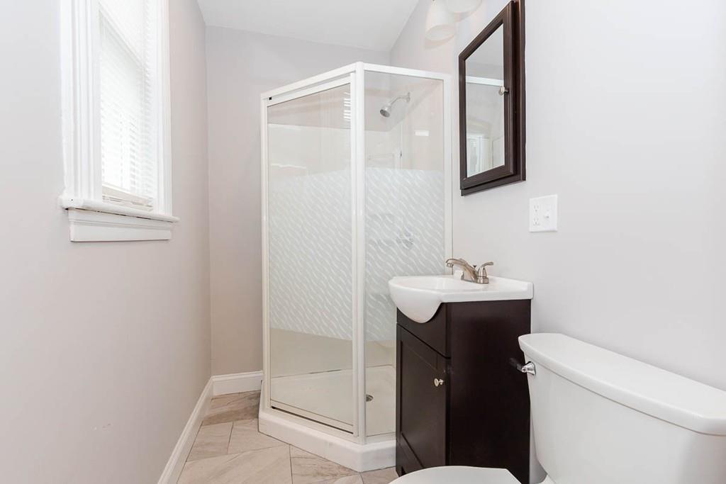 4 bed, 2 bath apartment for rent at 263 East Cottage St Unit 3, Dorchester — photo 5 of 25