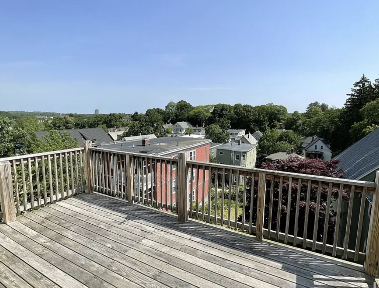 74 Weld Hill St, Jamaica Plain