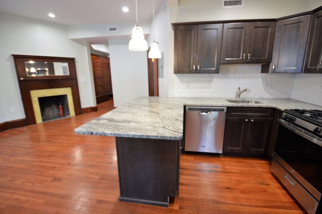 1736 Beacon St, Brookline