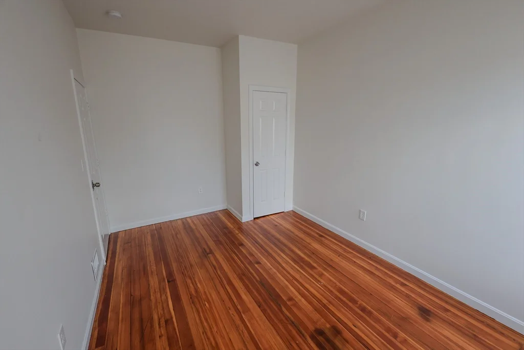 127 Intervale St, Dorchester