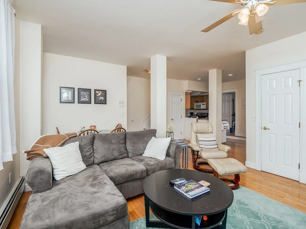 546 East 8th St, South Boston