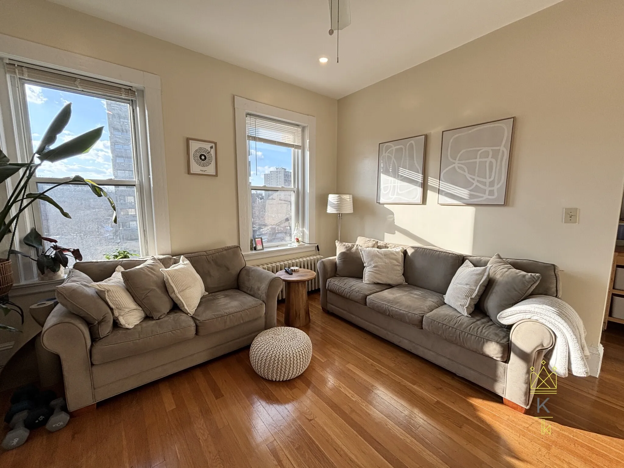 1477 Beacon St, Griggs Park