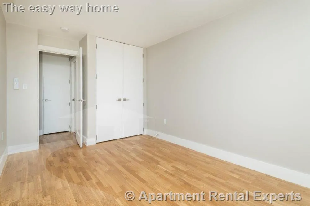 334 Harvard St, Harvard Square