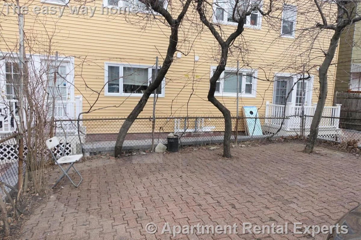 357 Highland Ave, Davis Square