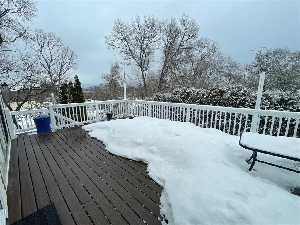 4 Indiana Ave, Woburn