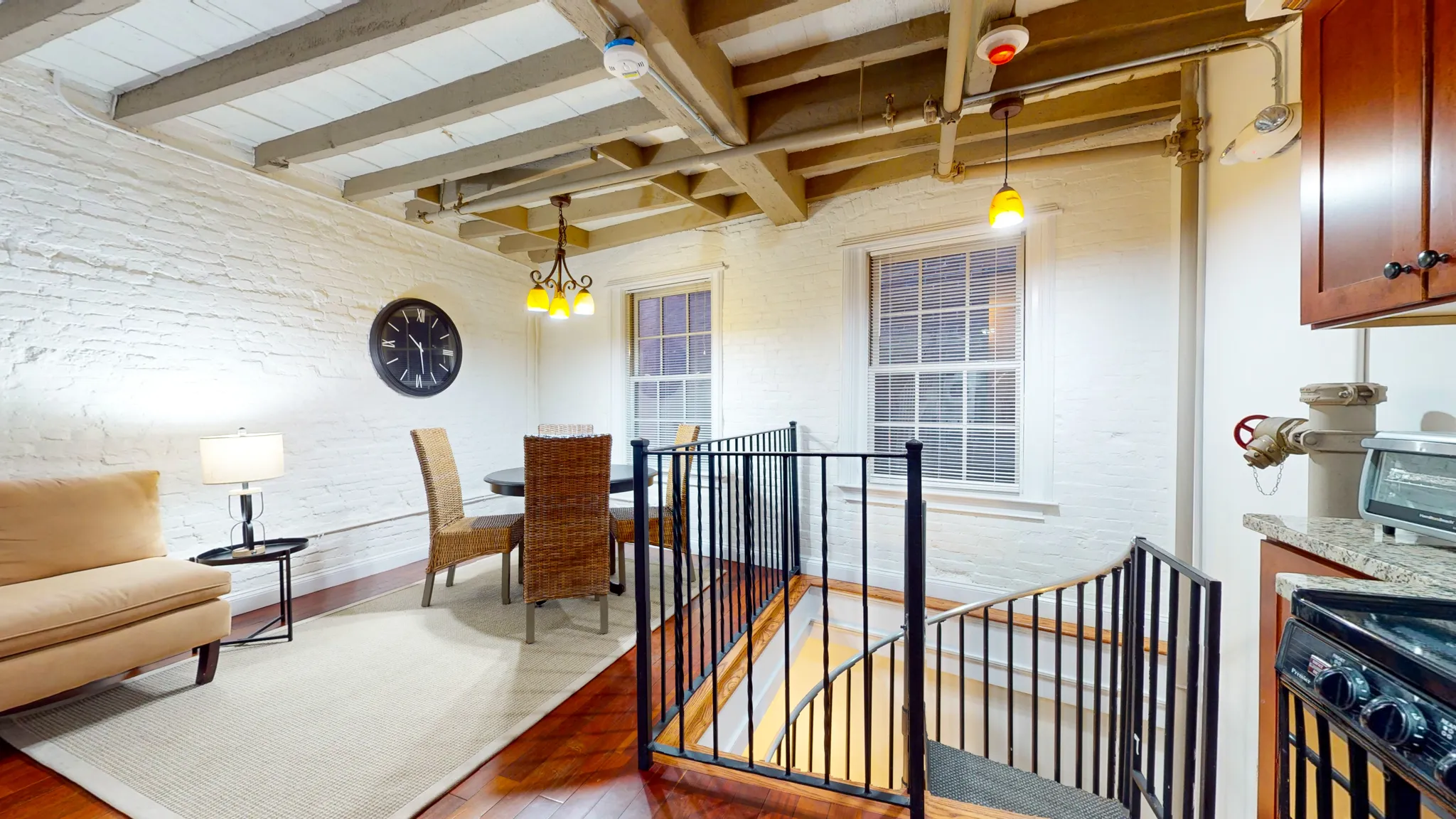 15 Union St, Downtown