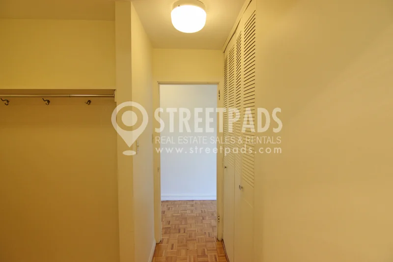 1455 Commonwealth Ave, Brighton