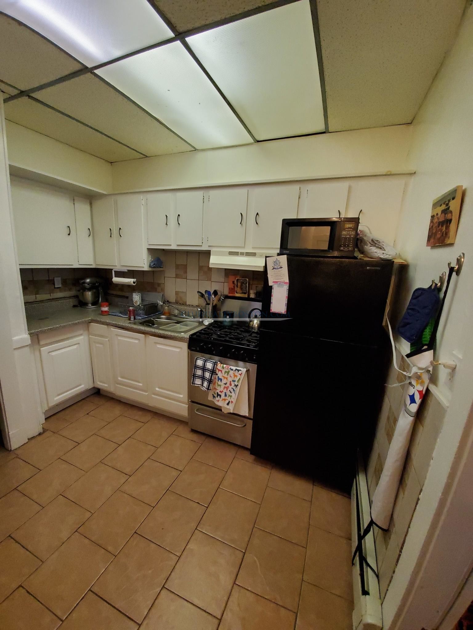 36 Bartlett Crescent, Corey Hill