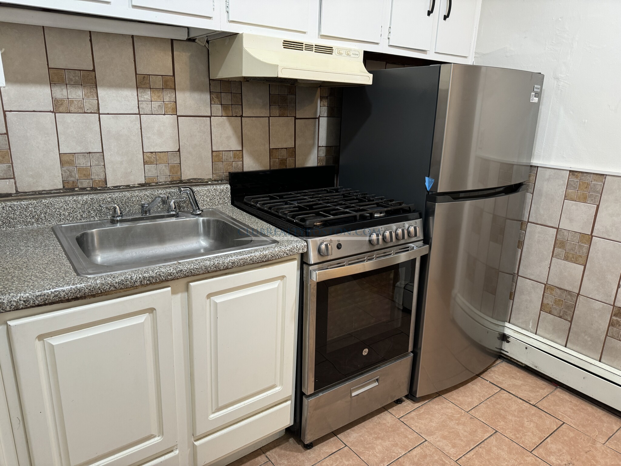 36 Bartlett Crescent, Corey Hill