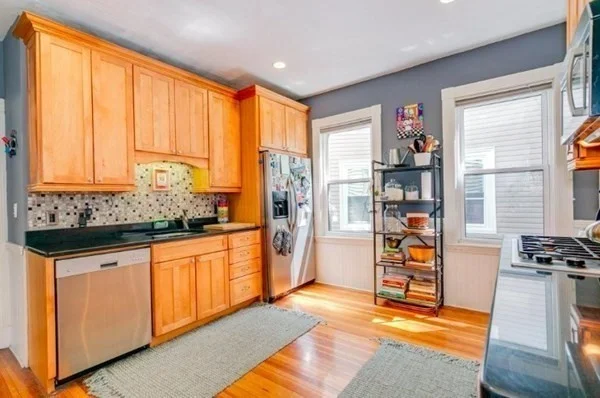 27 King St, Dorchester