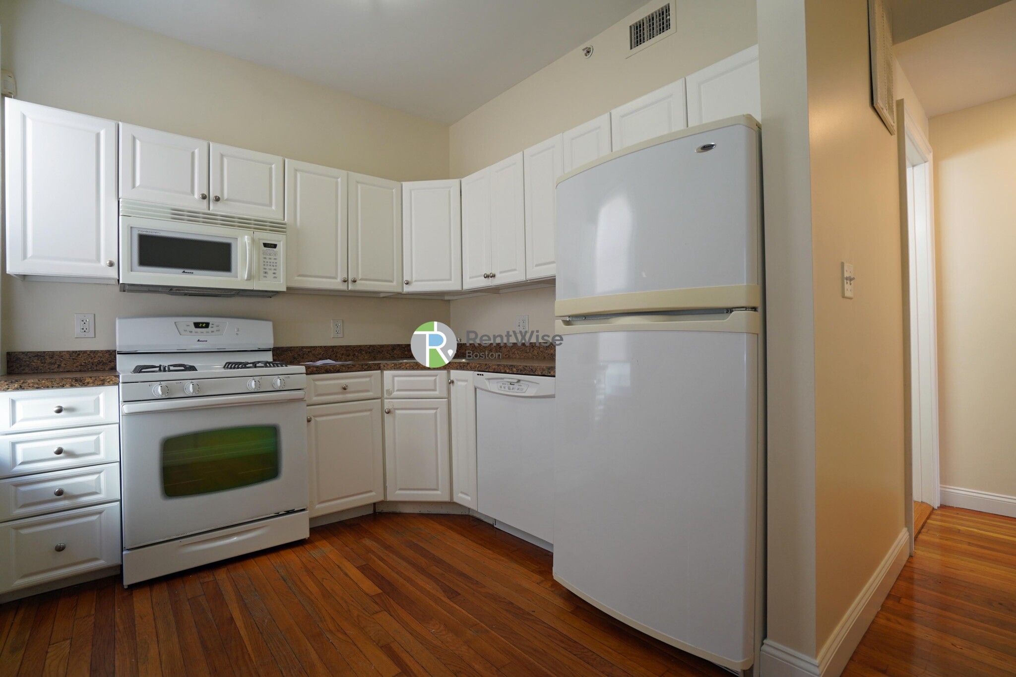 55 Ashford St, Allston