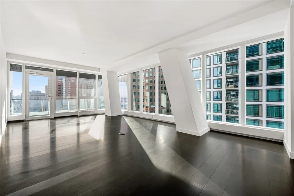 150 Seaport Blvd, Seaport District