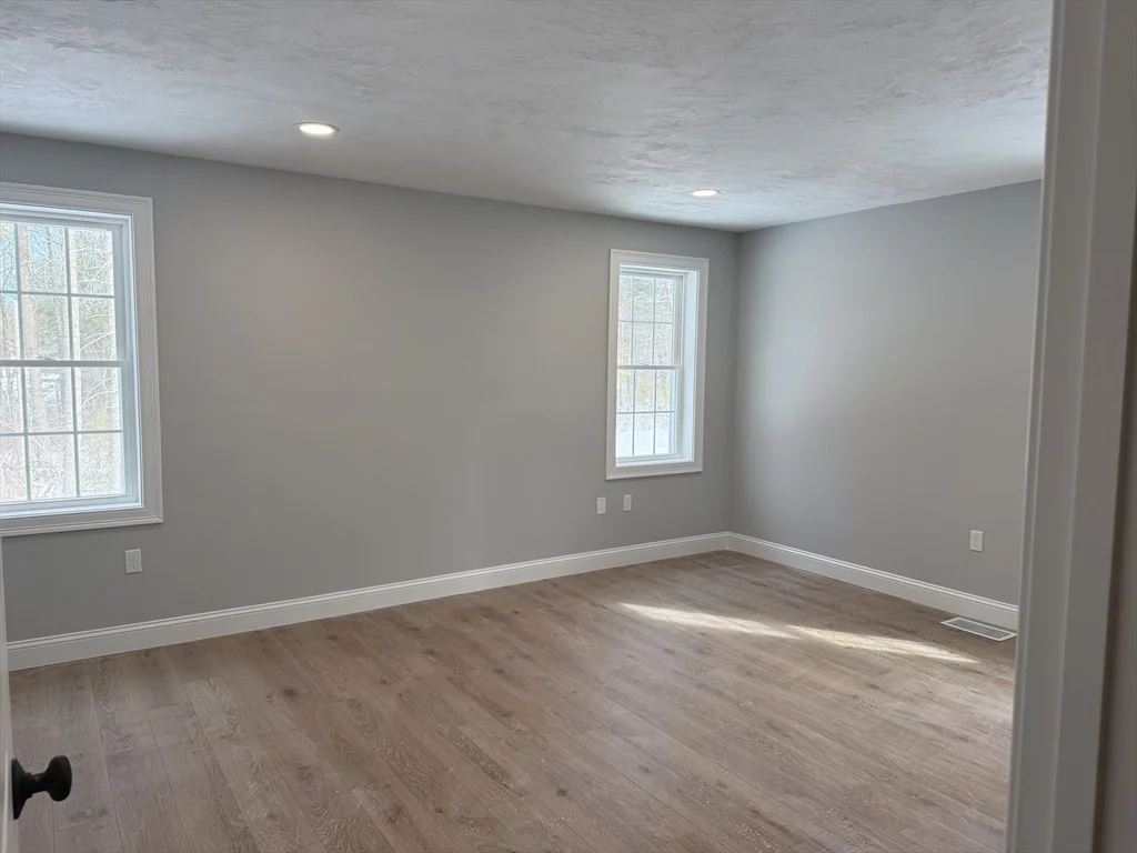 23 Kashmir's Way, Middleboro