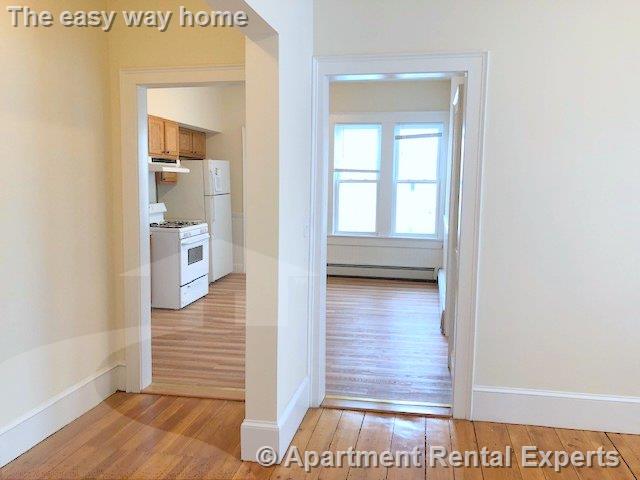 385 Columbia St, Inman Square