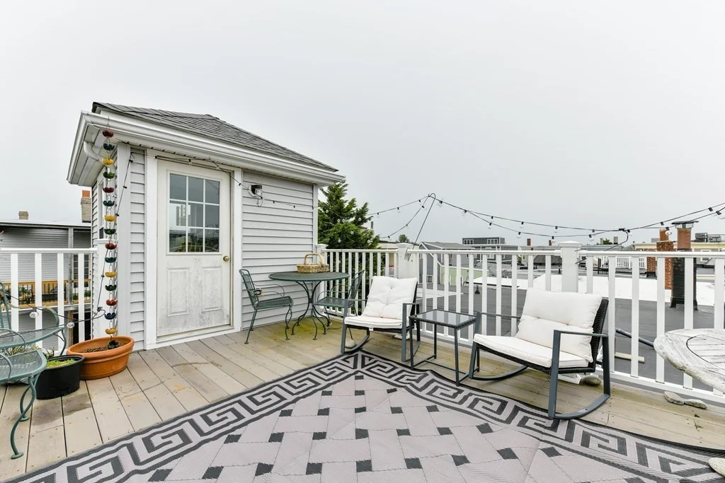 2 Monks St, South Boston