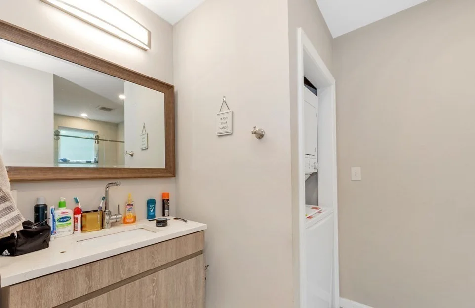 228 Calumet St, Mission Hill