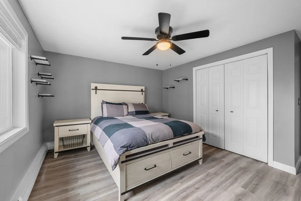 145 Essex Ave, Gloucester