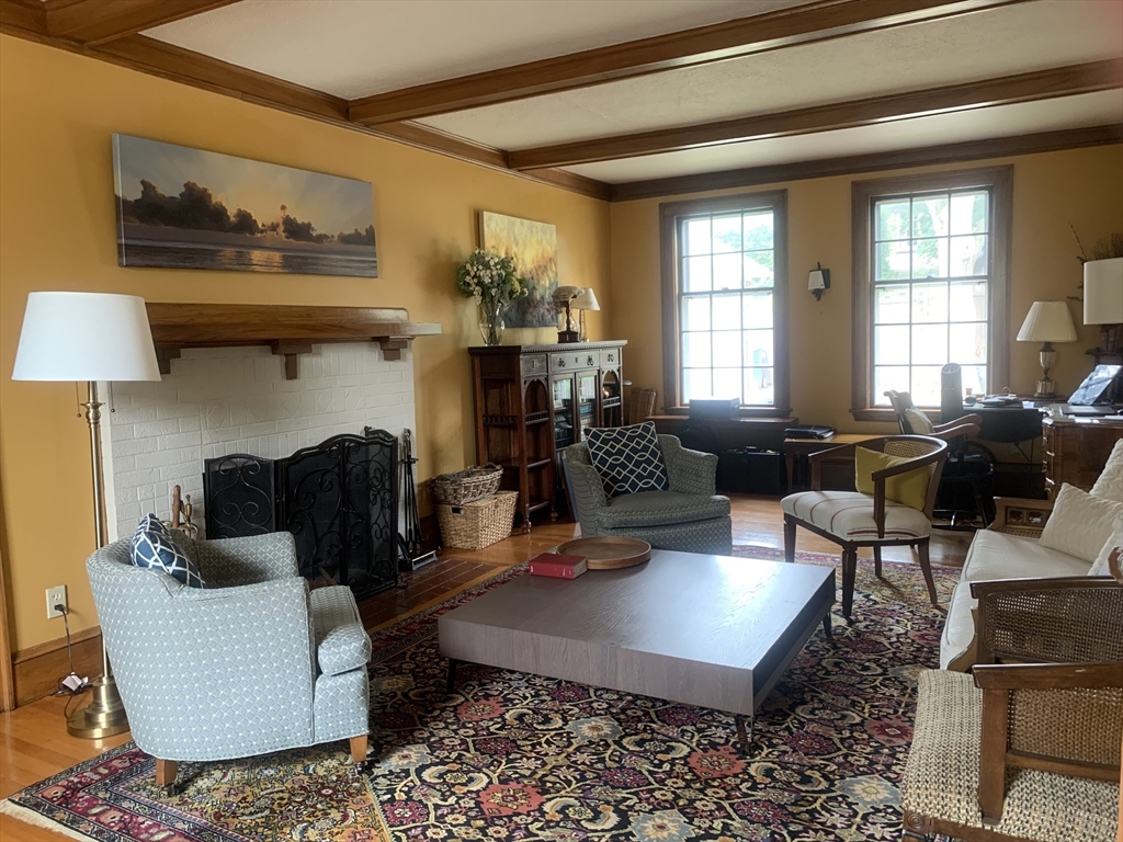 269 Waltham St, Newton