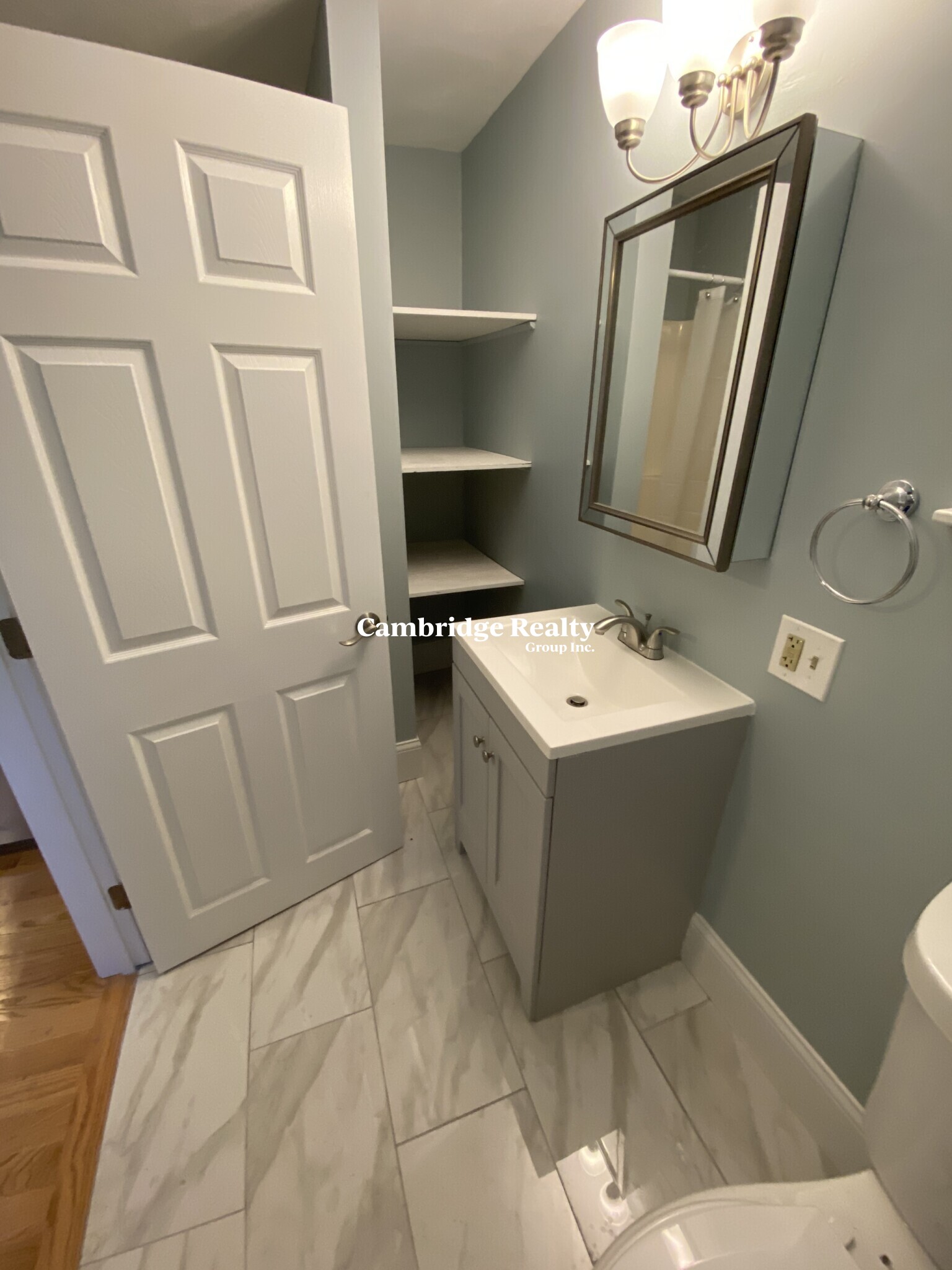 309 Highland Ave, Powder House Square