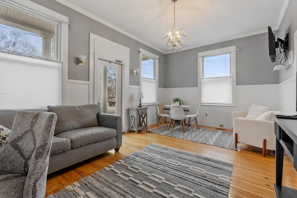 113-115 Main St, Pepperell