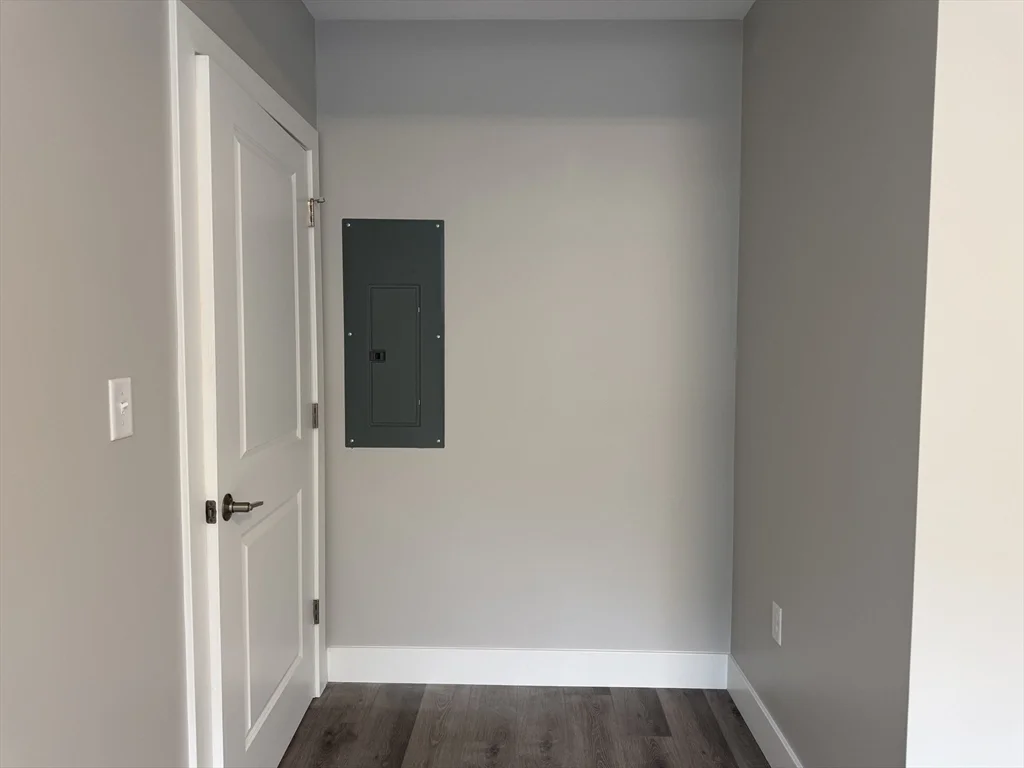 251 Sladen St, Dracut