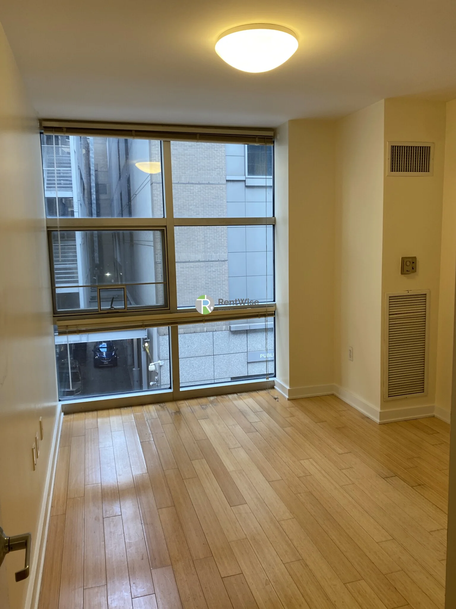 40 Boylston St, Downtown