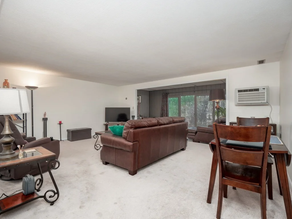 374 Great Rd, Acton