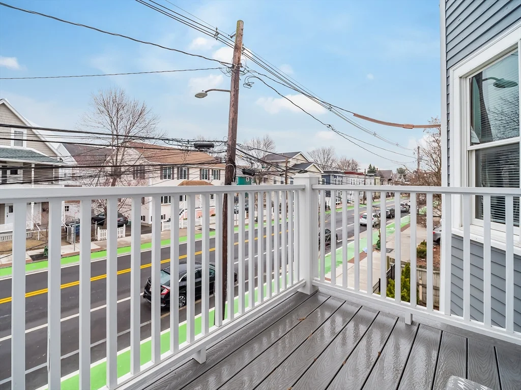 318 Beacon St, Ward Two