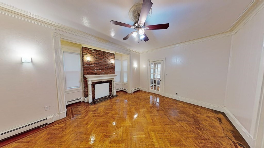 23 Waumbeck St, Roxbury