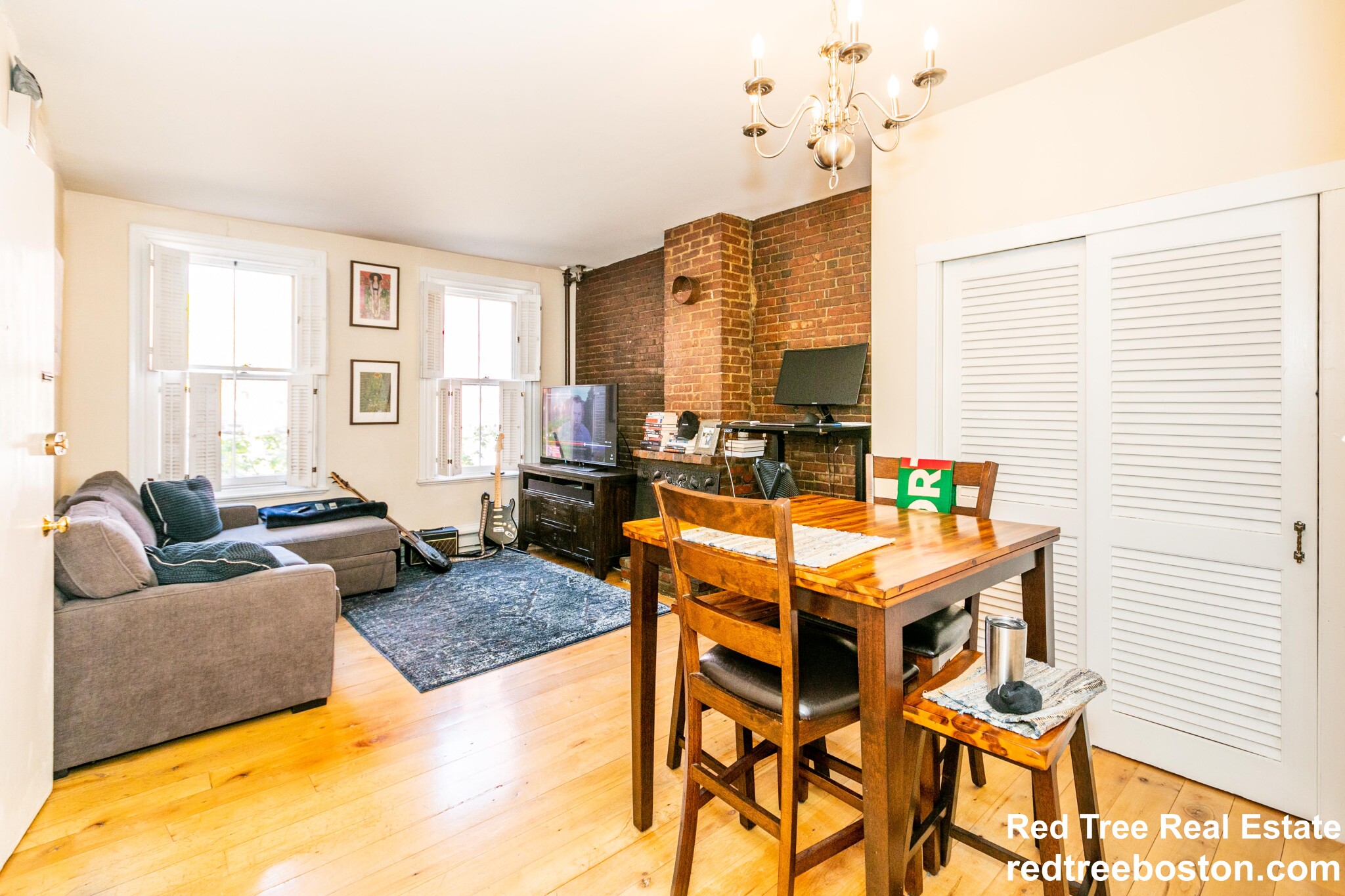 32 Irving St, Beacon Hill