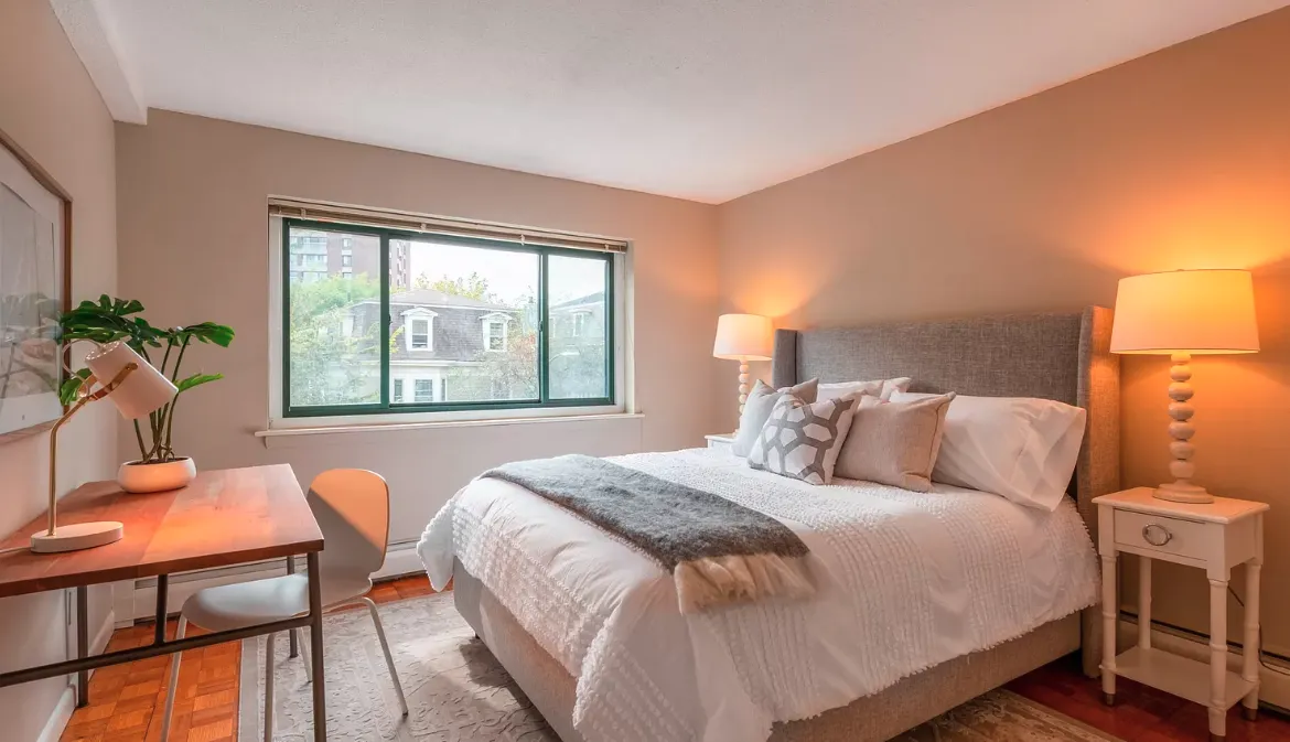 375 Harvard St, Mid-Cambridge