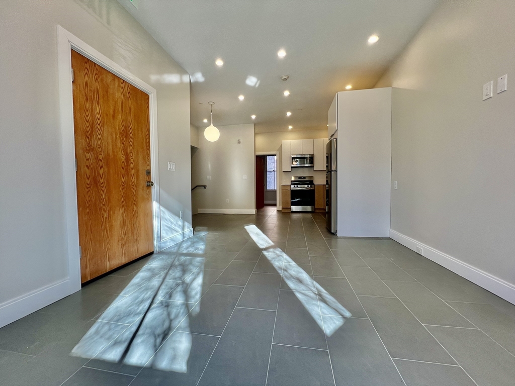 1607 Tremont St, Mission Hill