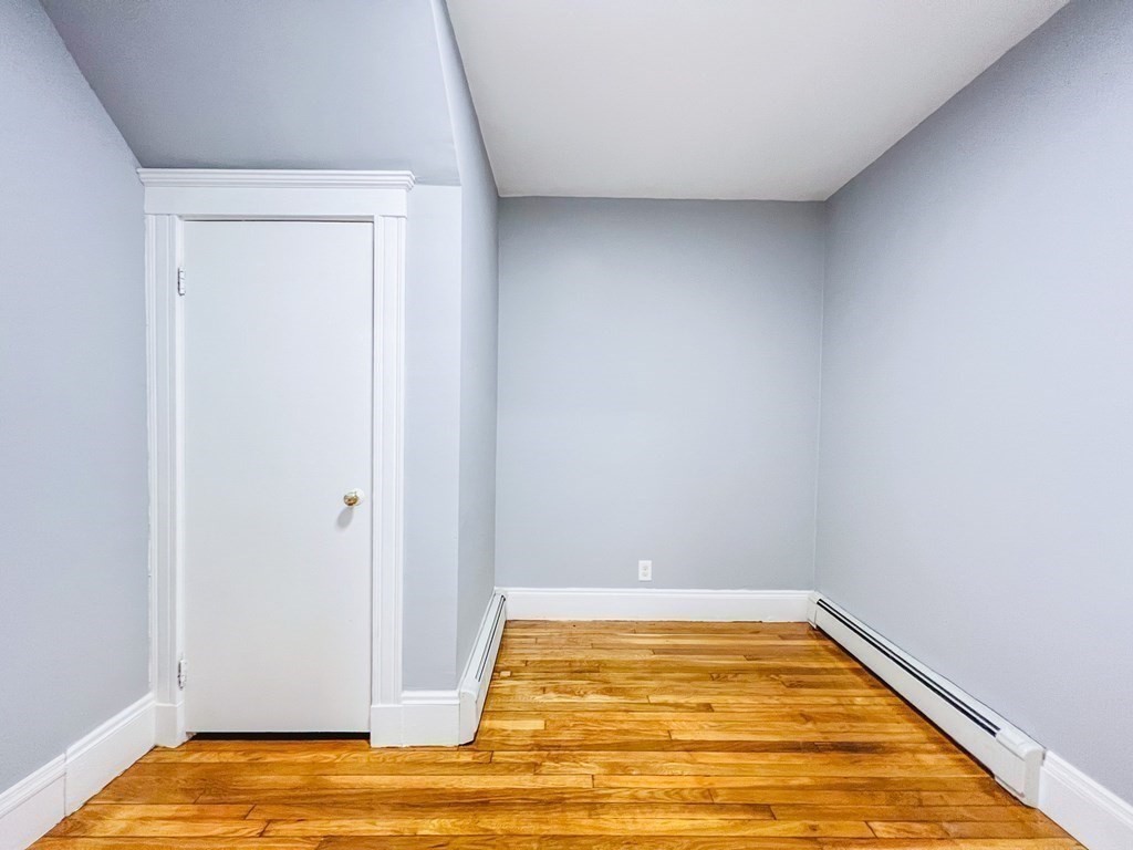 14 Watson St, West Somerville