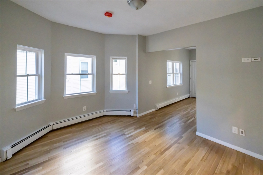 34 Edison Green, Dorchester