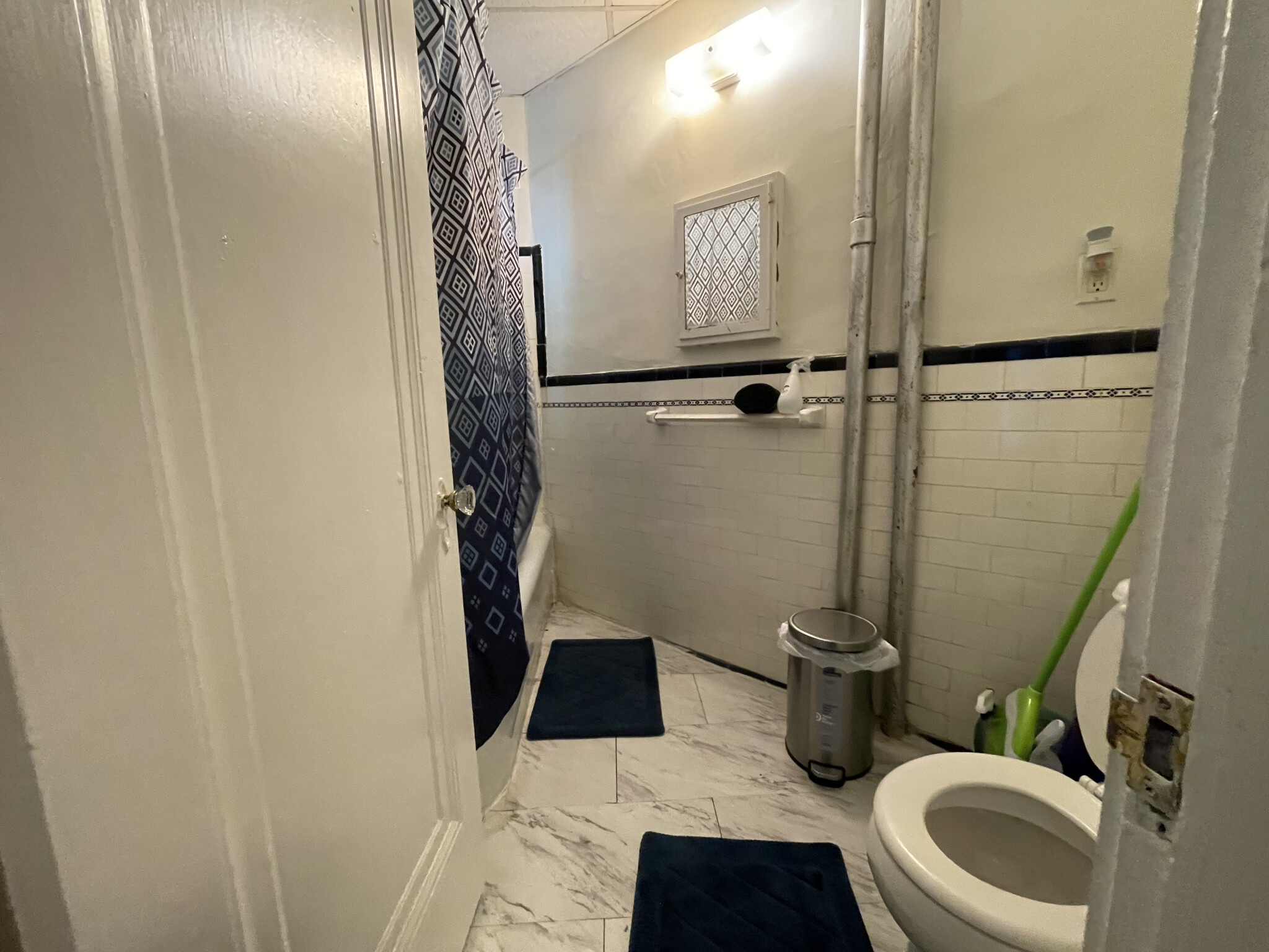 53 Fellsway West, Medford