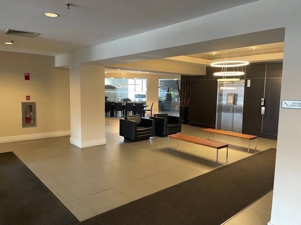 2 bed, 1.5 bath apartment for rent at 15 North Beacon St Unit 802B, Allston — photo 12 of 14